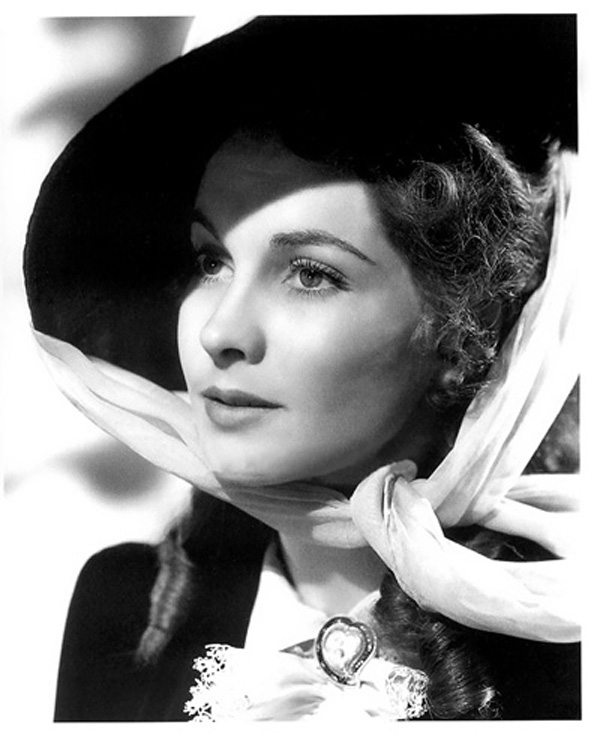 Vivien_Leigh_1121rsmall.jpg